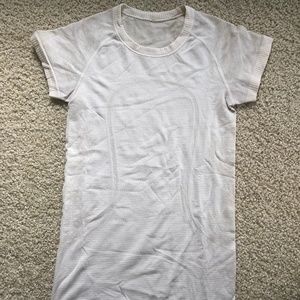 Lululemon shirt